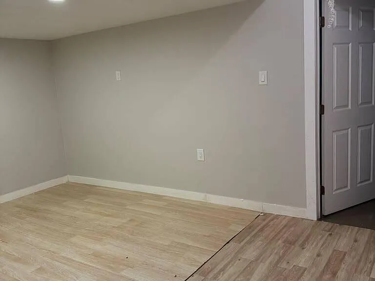 9141 NW 152nd St — Photo 31