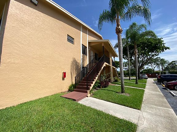 2nd image of 6061 10th Avenue N #243