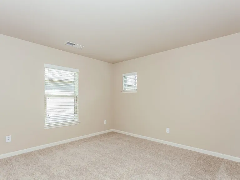 147 Seabreeze Ct — Photo 27