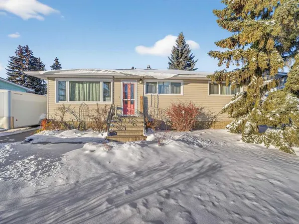 2110 S 16th Ave, Didsbury, AB T0M 0W0