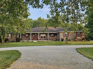 2190 Homer Lake Rd, Saint Joseph, IL 61873