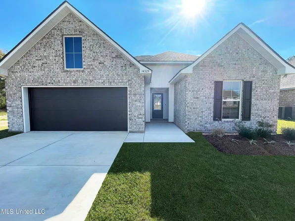 14329 Southern Pecan St, Gulfport, MS 39503