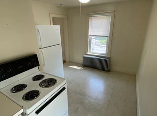 114 King St APT B, Northampton, MA 01060