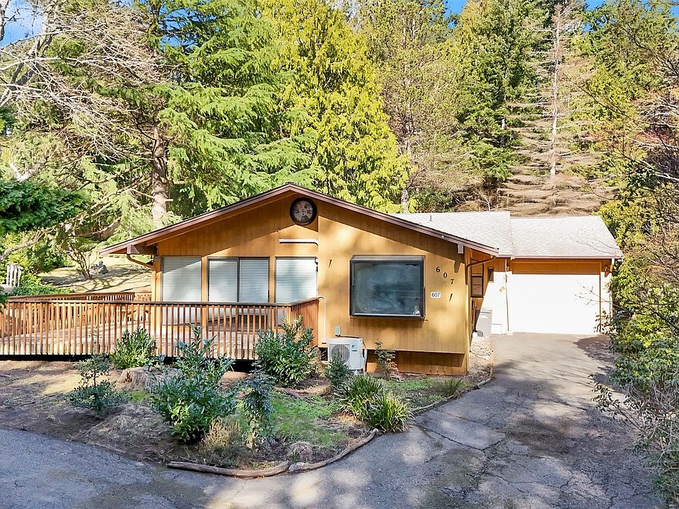 1st image of 607 Shelter Bay Drive