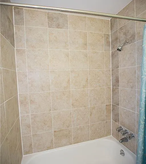 2420 Parmenter Blvd #210 — Photo 11