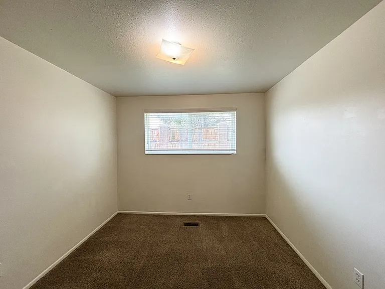 4768 S Bonair St #6 — Photo 28