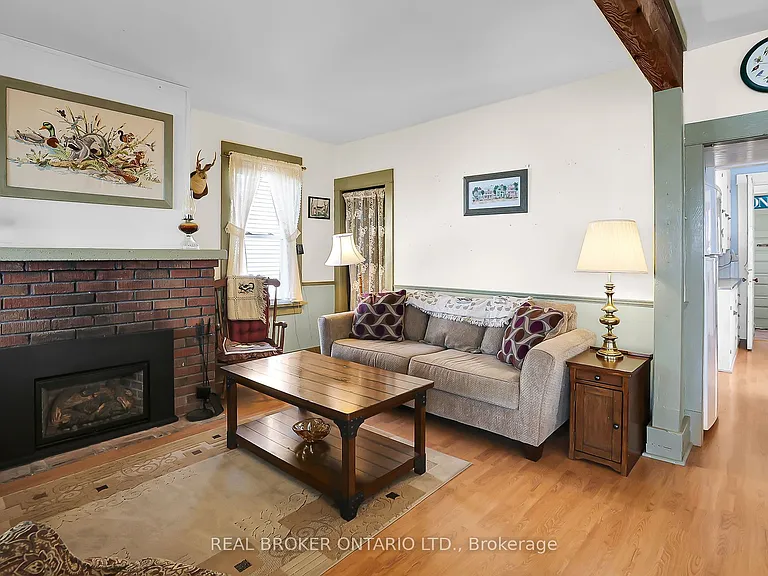 11611 Beach Rd W — Photo 11