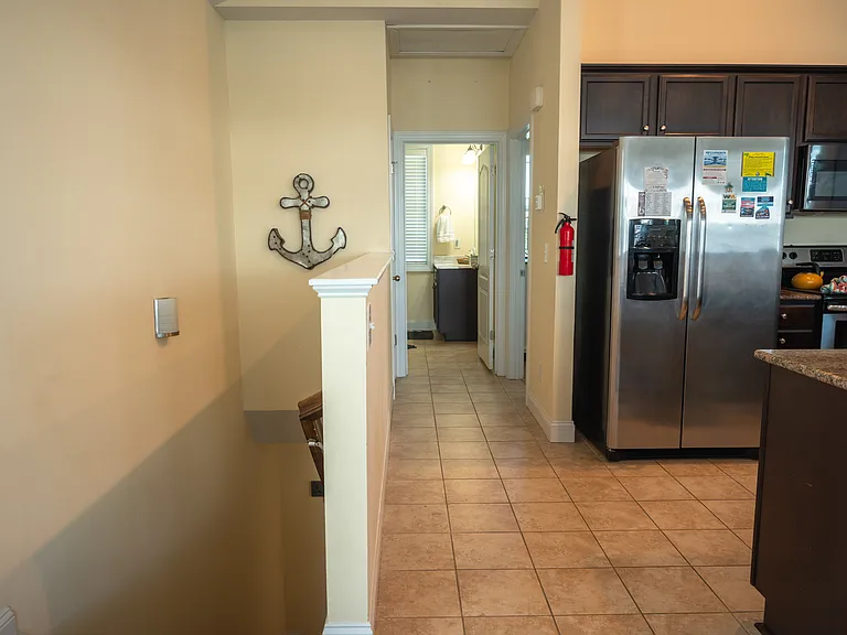 204 Mandalay D Ct — Photo 6