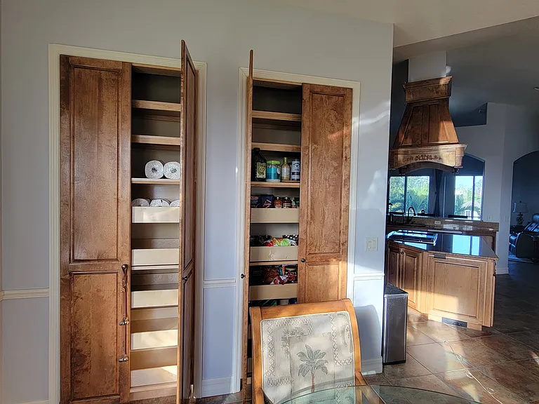 Lots of storage!!