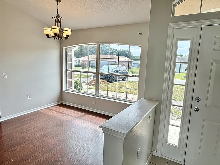 6584 SW 62nd Ct — Photo 4