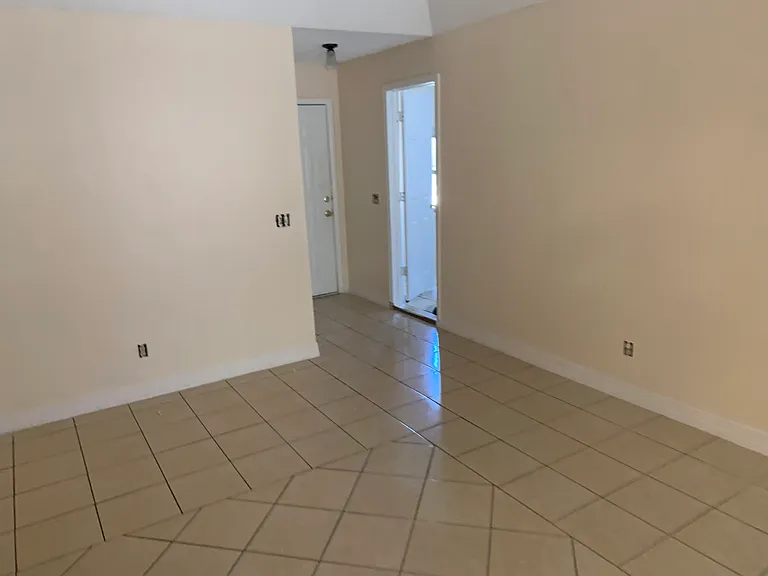 2606 Marlin Dr — Photo 4