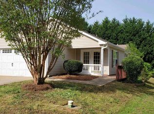 1637 Hallmark Hills Dr, Griffin, GA