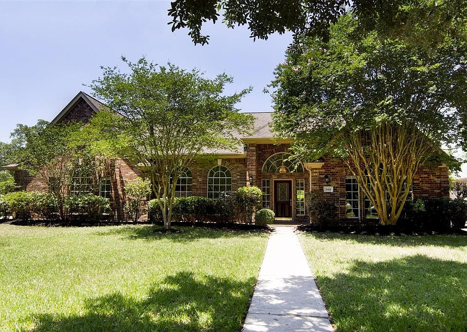 1st image of 5414 Darschelle Dr