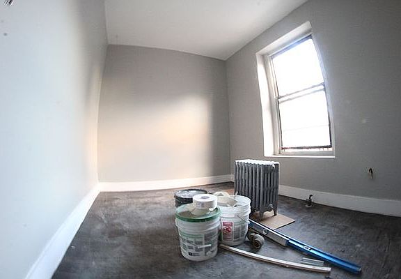 5th image of 295 E 149th St APT 6