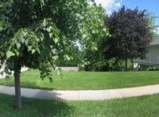 225 E Main St, Waconia, MN 55387