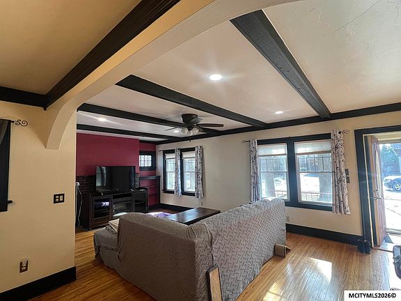 3rd image of 1038 W State St