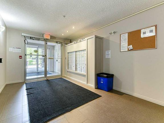 4th image of 6315 W Ranchview Dr NW #102