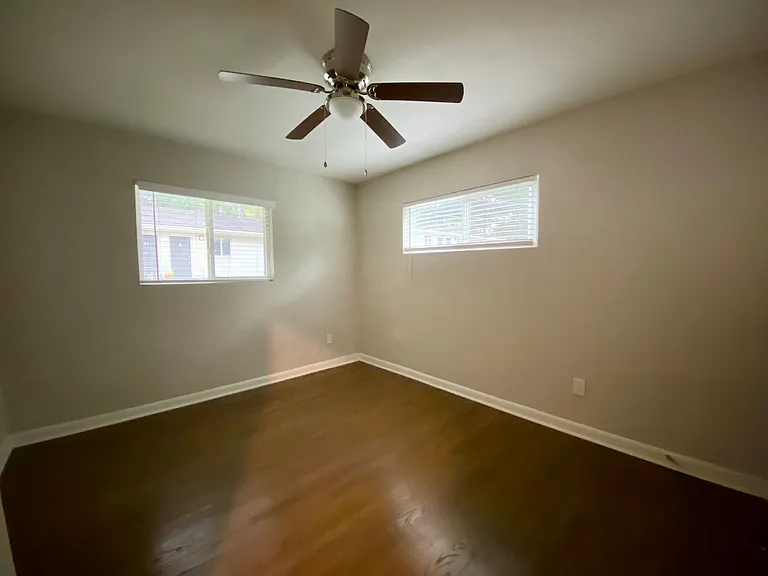 Oak Pointe Apartments — Photo 6