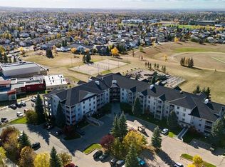 60 NE Lawford Ave #316, Red Deer, AB T4R3E9