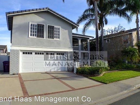 2nd image of 8041 E Bynum St
