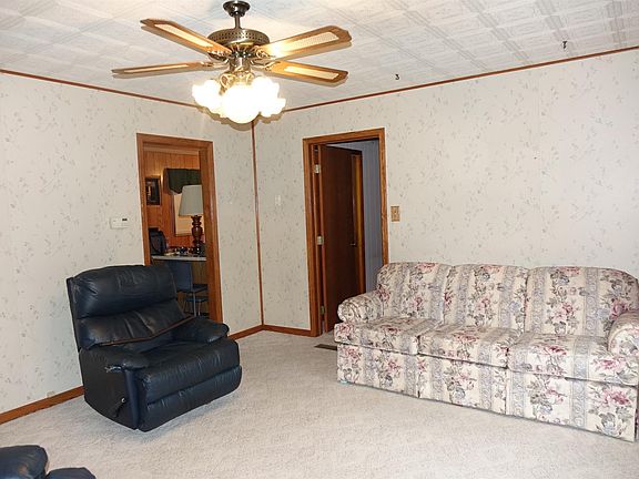 4th image of 1256 Willard Dr