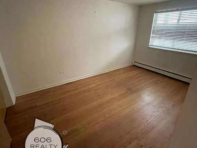 4827 West 31st! Great location for walkability! — Photo 8