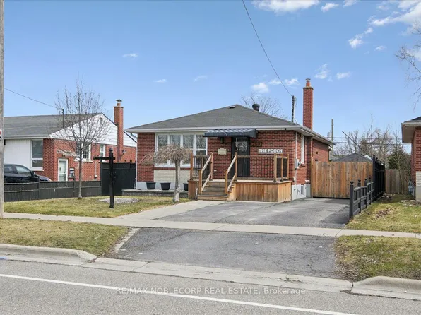 259 Farewell St, Oshawa, ON L1H 6L8