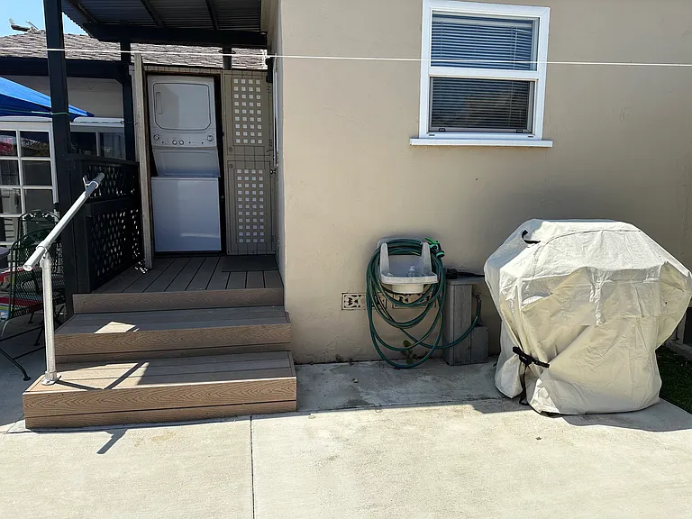 394 Date Ave — Photo 11