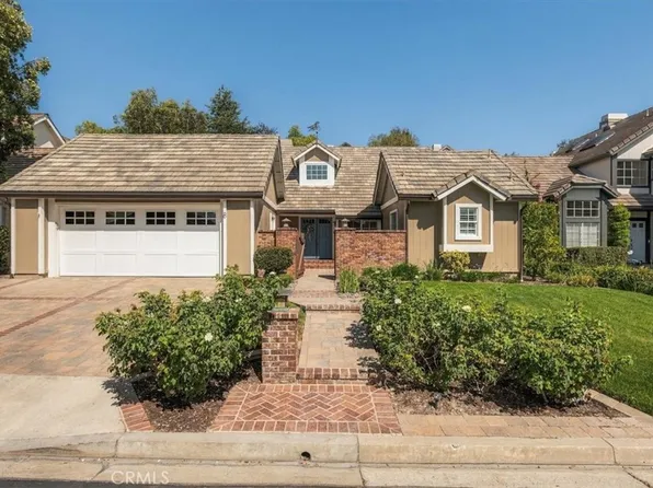 8 Lexington Way, Coto De Caza, CA 92679