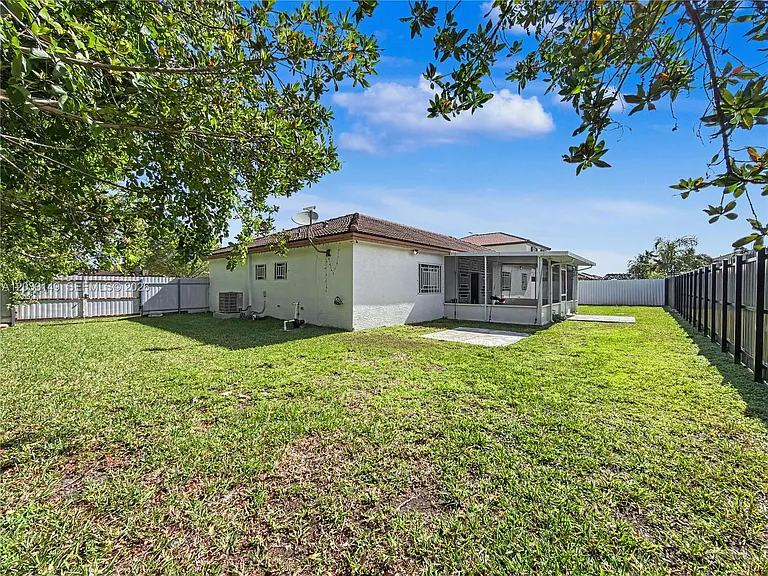 14264 SW 289th Ter — Photo 19