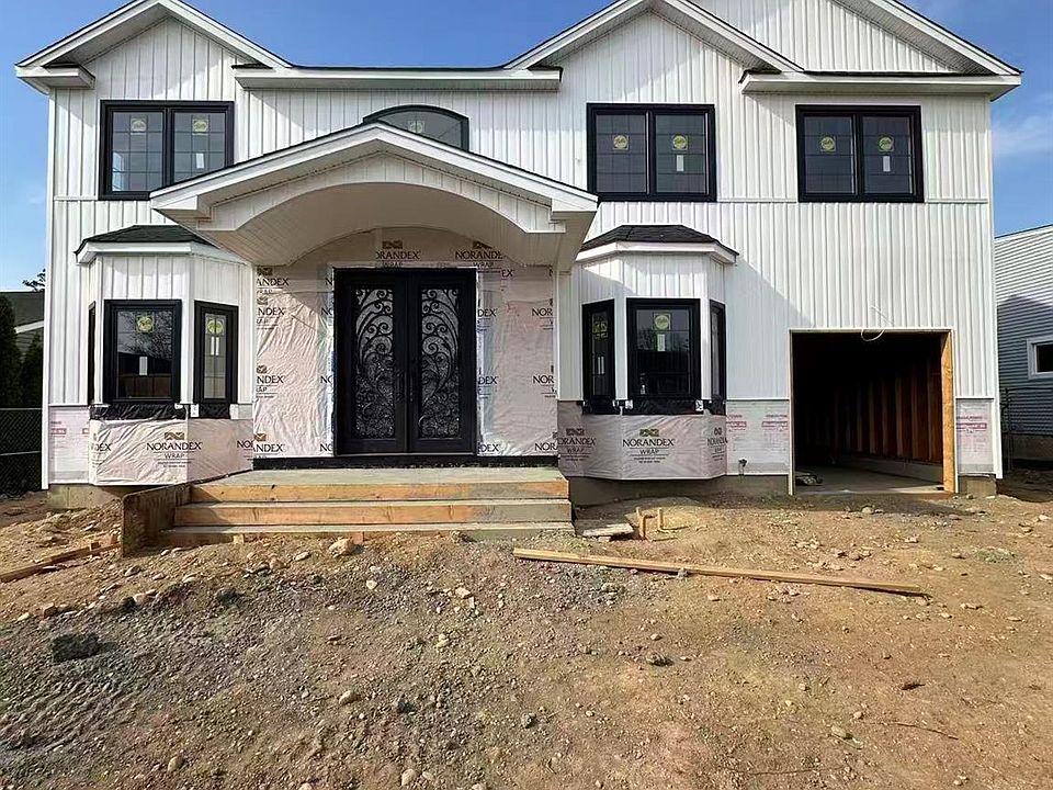 1st image of 9 Gary Road