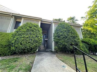 1514 Benjamin Pkwy APT B, Greensboro, NC 27408