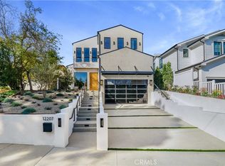 12207 Valleyheart Dr, Studio City, CA 91604