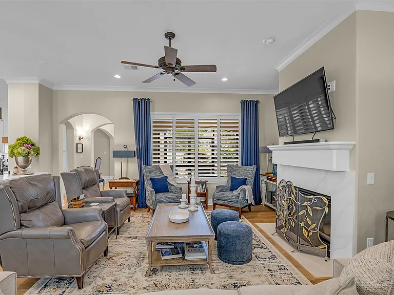 63 Fairway Park #MAIN — Photo 3