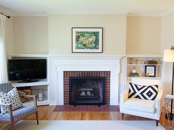 Living Room Built-ins