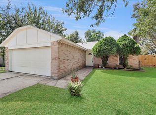 23911 Lestergate Dr, Spring, TX 77373