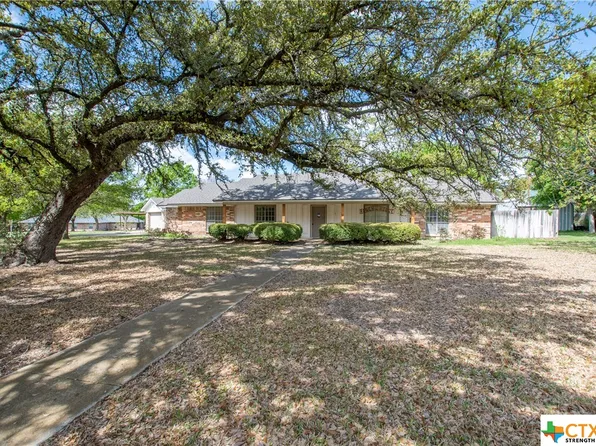 5943 Shannon Ln, Belton, TX 76513