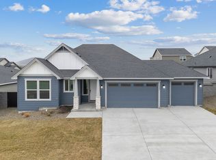7905 Lennox St, West Richland, WA