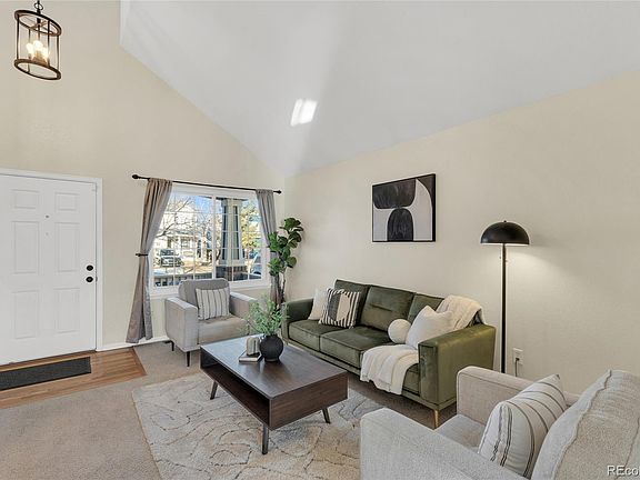 4th image of 5604 S Yakima Way