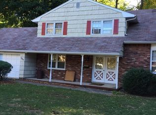 270 Rivara Ct, Ridgewood, NJ 07450