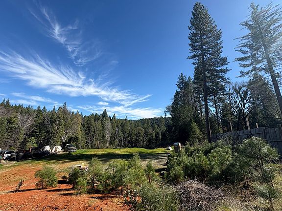 3rd image of 18853 N Canyon Rd