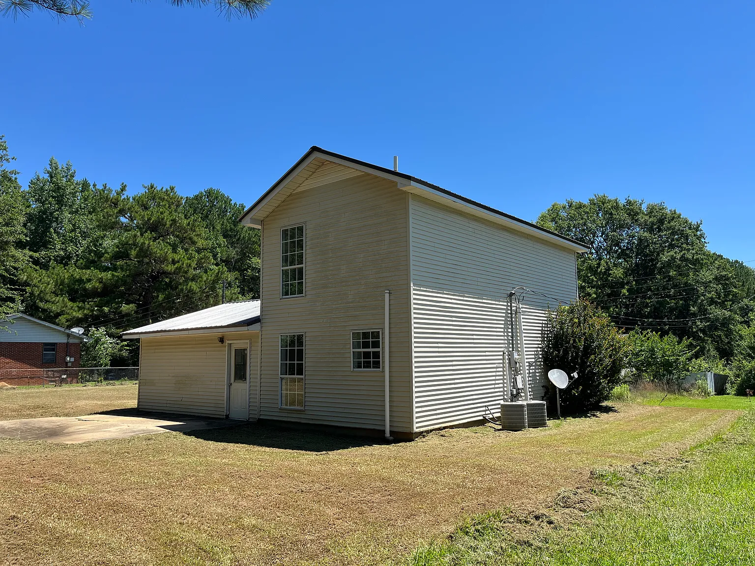 108 Jacinto Rd — Photo 2