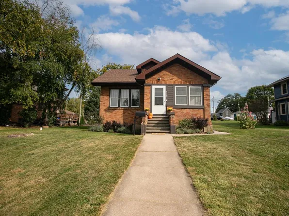 306 East Division Street, Dodgeville, WI 53533