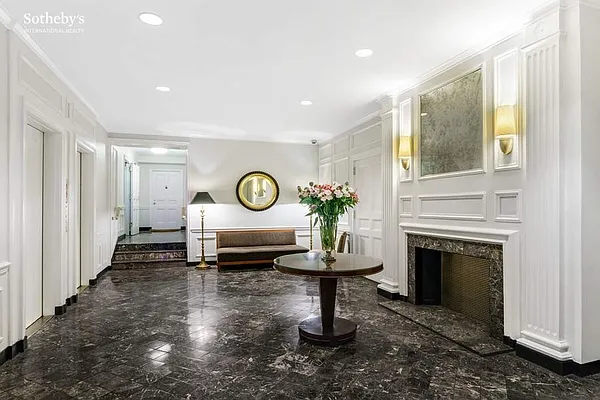 Rented by Sotheby's International Realty | media 8