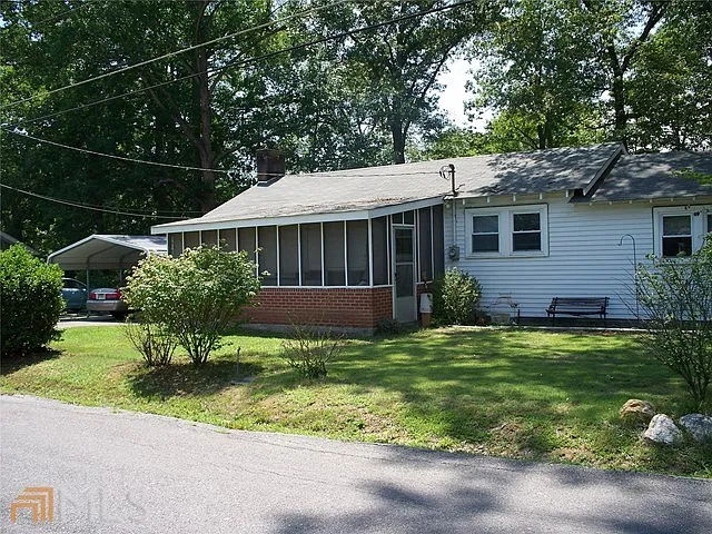 228 Salem Dr NW photo 1