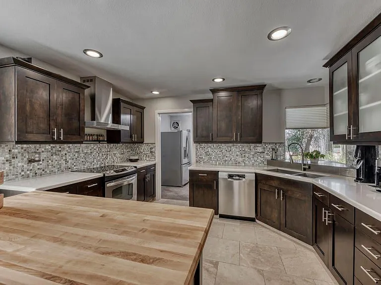 4115 N 87th Pl — Photo 13