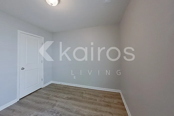 2502 Kenton Ct SE — Photo 10