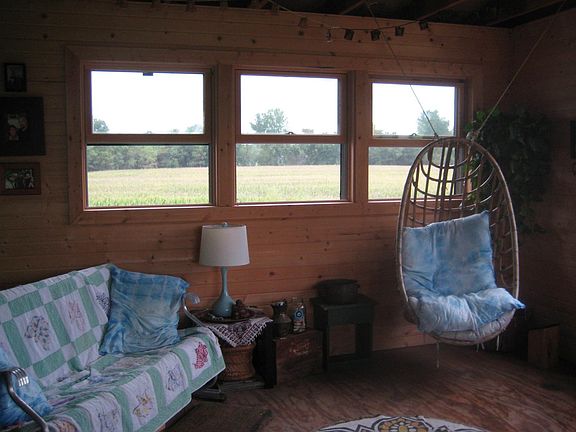 sunroom/3 seasons porch