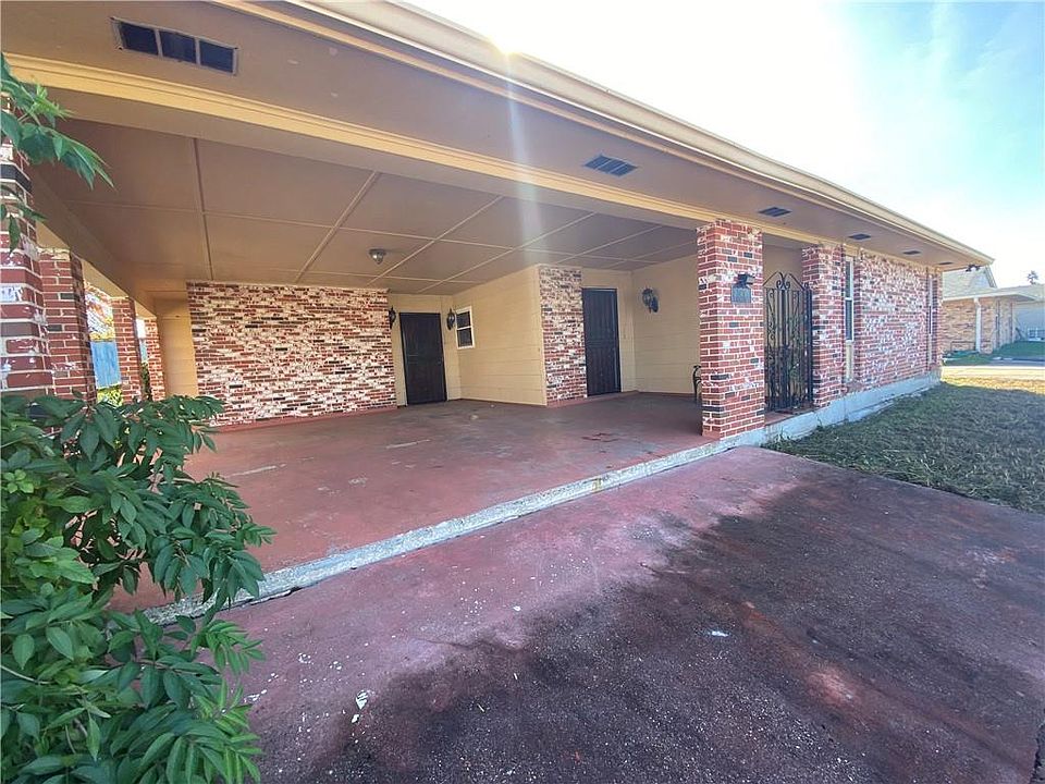 1st image of 13434 Dwyer Blvd