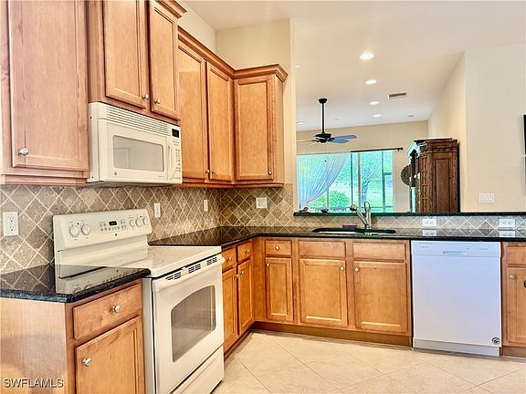 4th image of 10419 Carolina Willow Dr